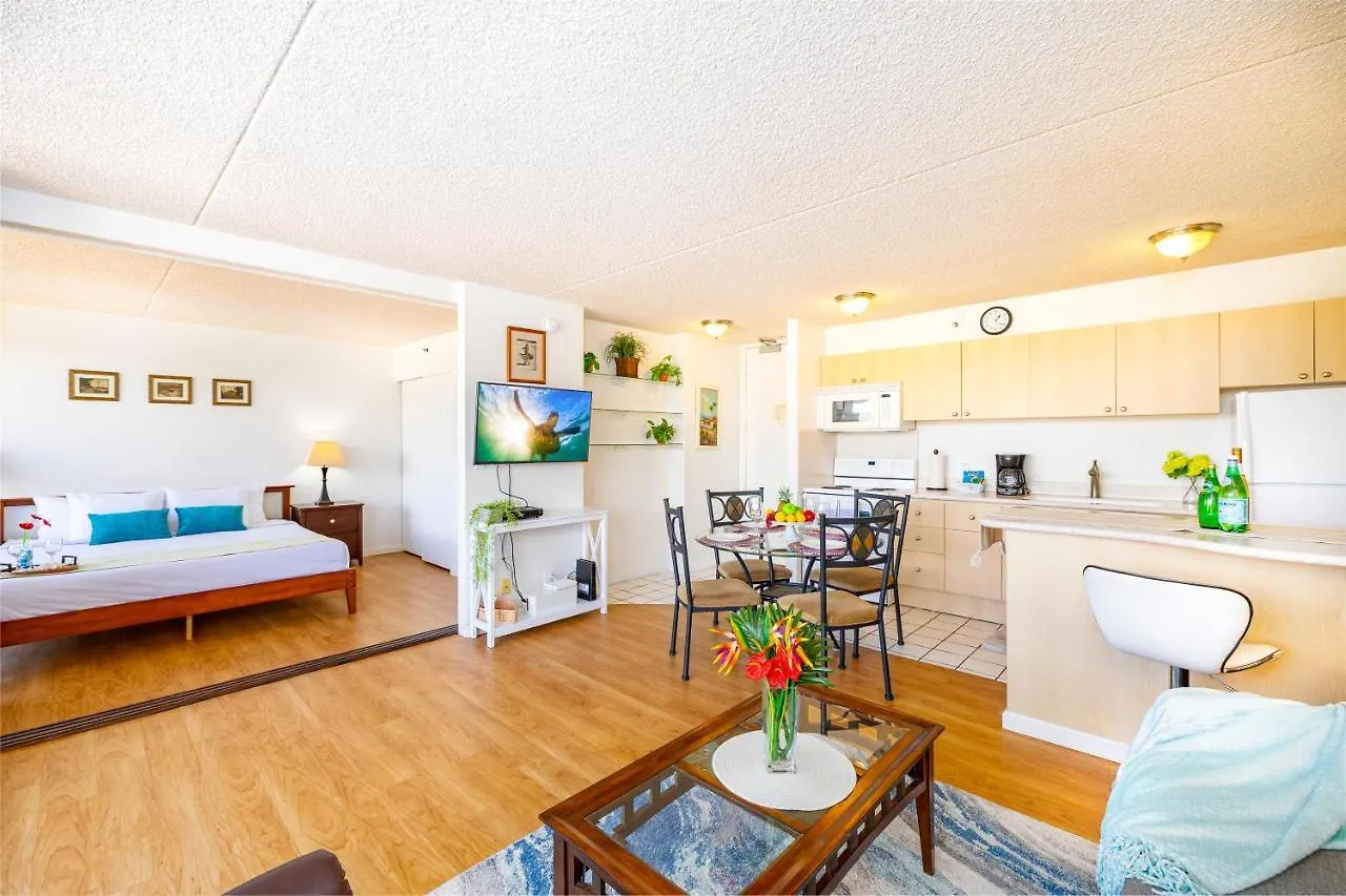 Fabulous Mountain View Condo With Free Parking! Honolulu 0*,