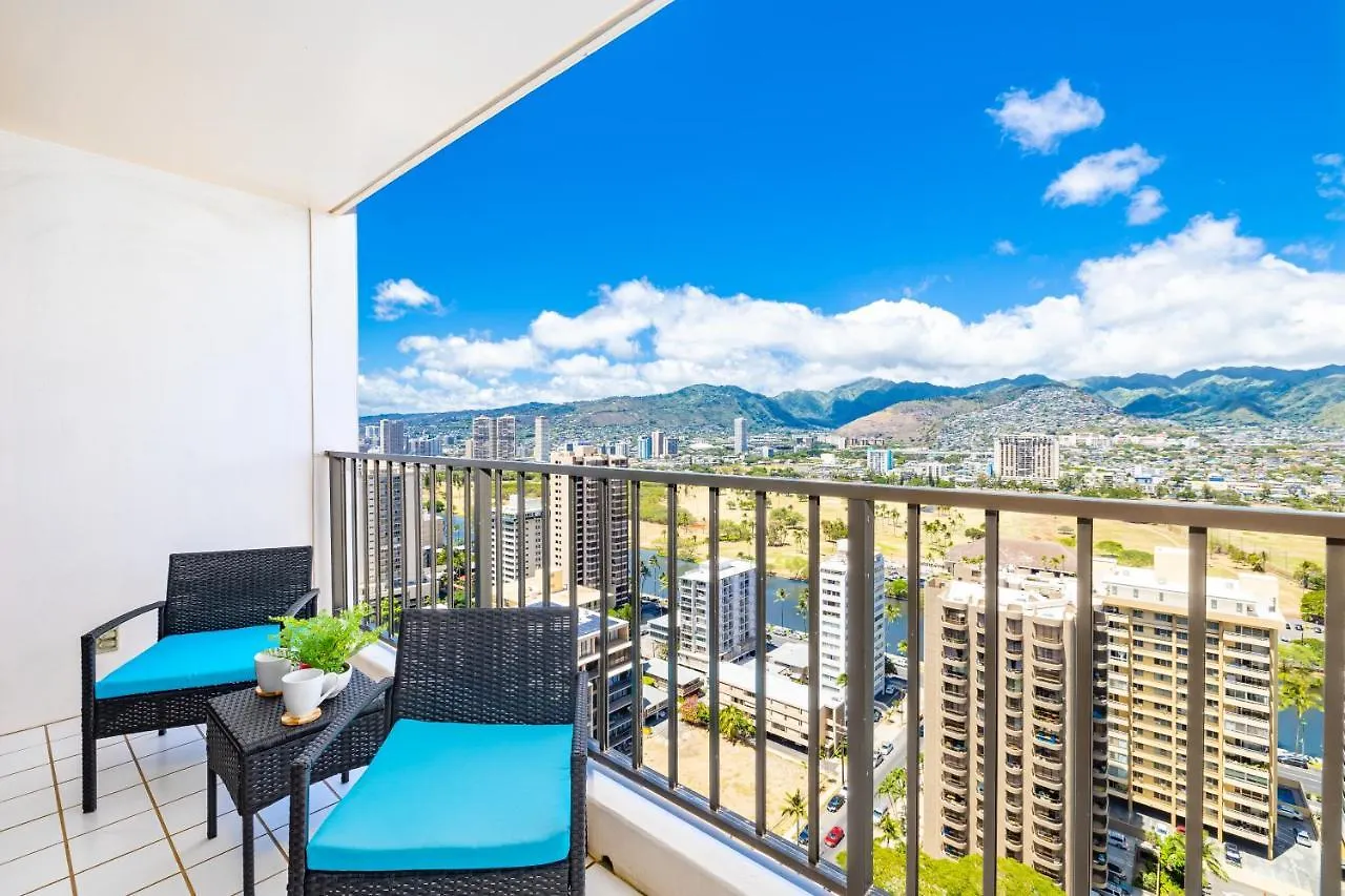 Fabulous Mountain View Condo With Free Parking! Honolulu Apartament